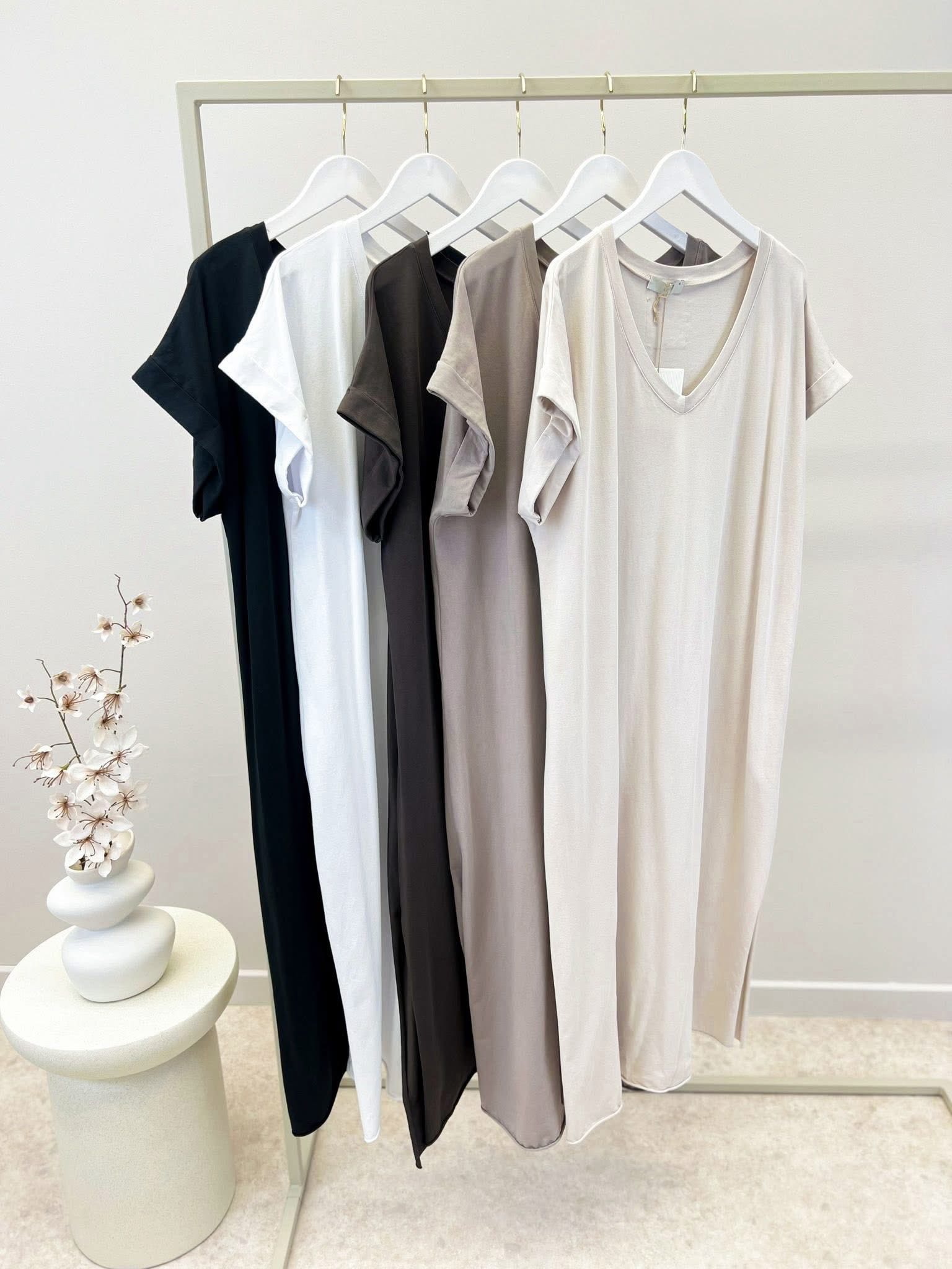 Ubrania w butiku MWButik